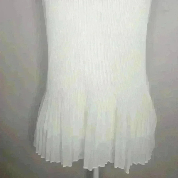 Banana Republic women's cream mixed media sleeveless blouse size XS - Picture 4 of 7